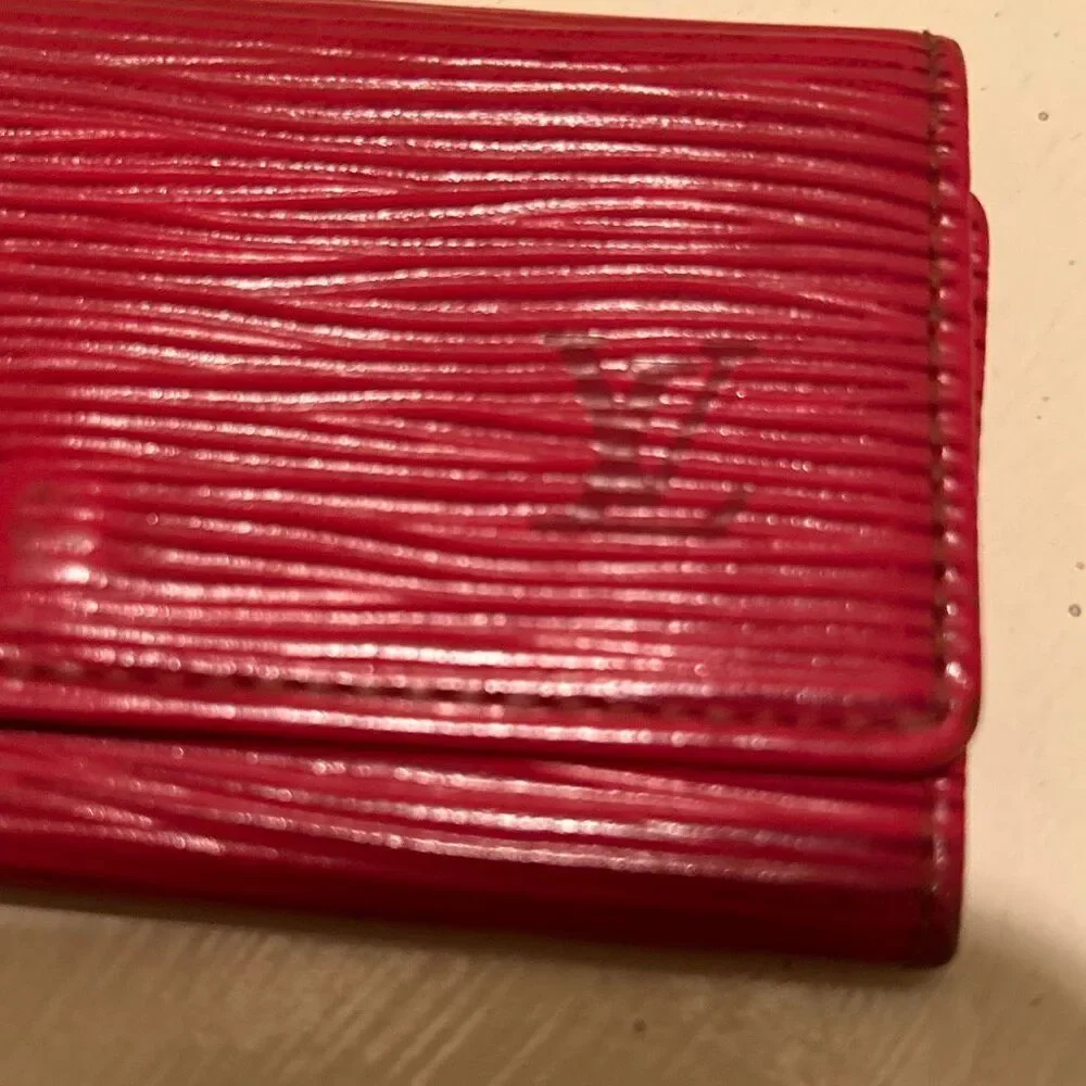 Louis Vuitton Epi Key Holder Case Red Textured 4-Key Organization Travel Luxury